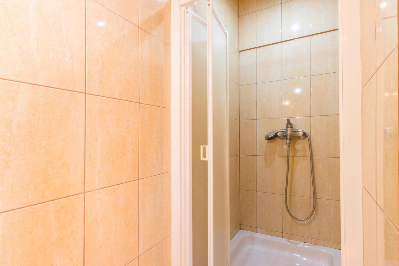 Apartments Dejana Stinjan Ngoại thất bức ảnh